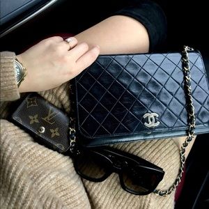 Chanel lambskin quilted small single flower bag